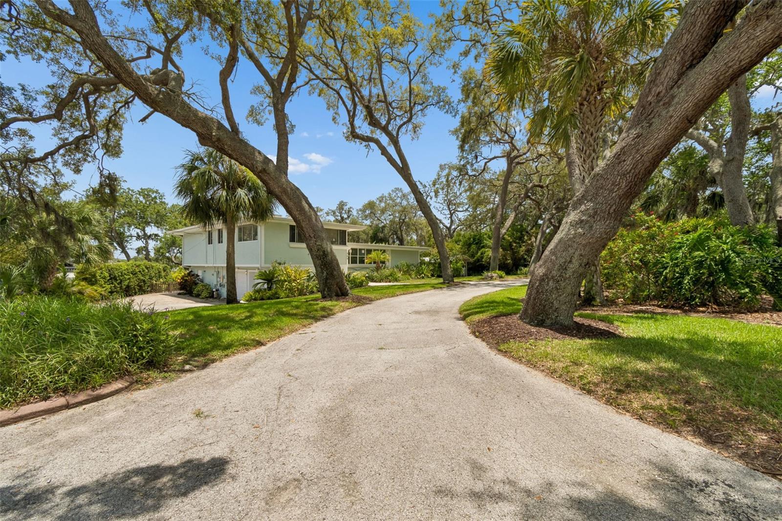 904 BAYSHORE DR — photo 49