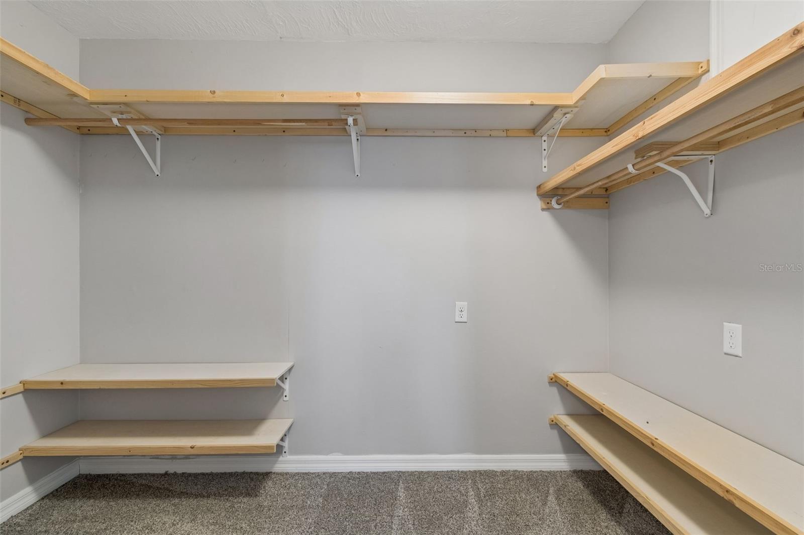 904 BAYSHORE DR — photo 23