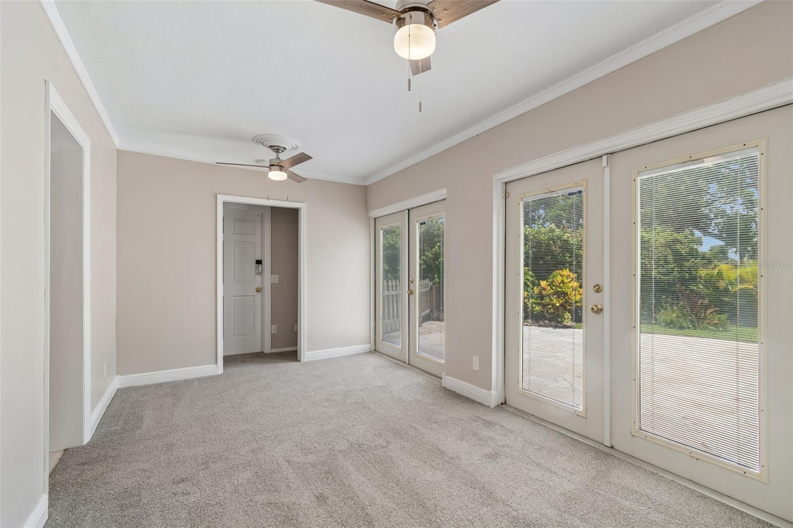 904 BAYSHORE DR — photo 37