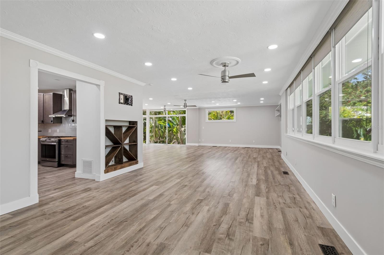 904 BAYSHORE DR — photo 5
