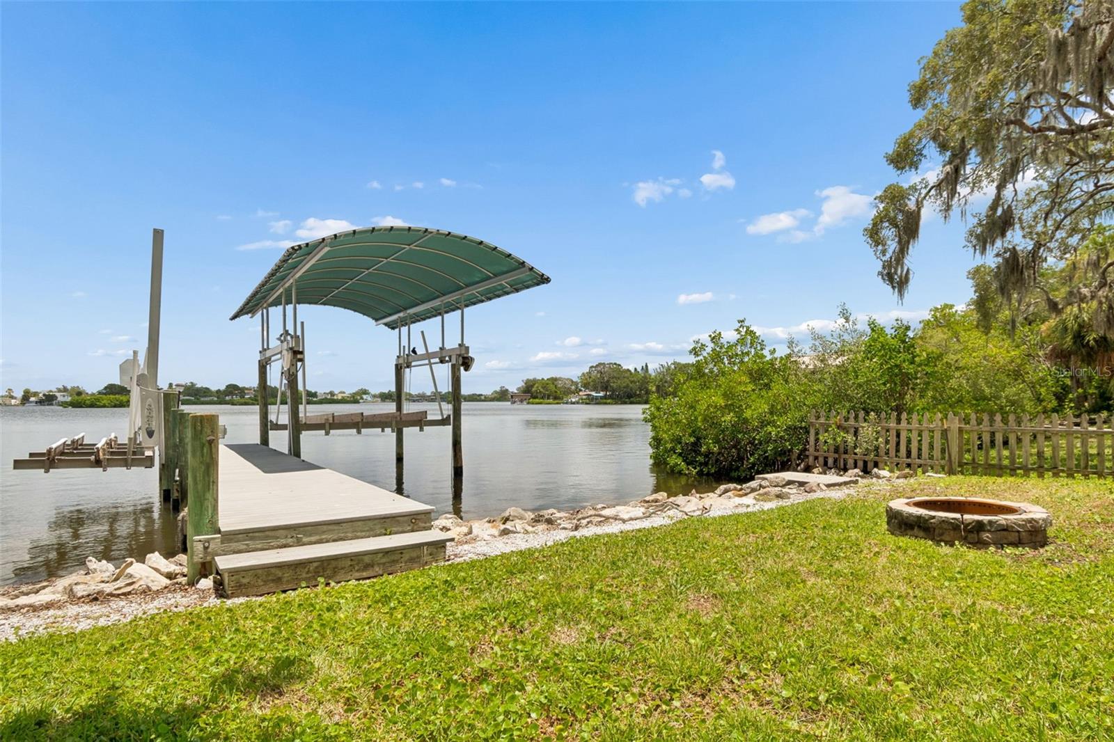 904 BAYSHORE DR — photo 54