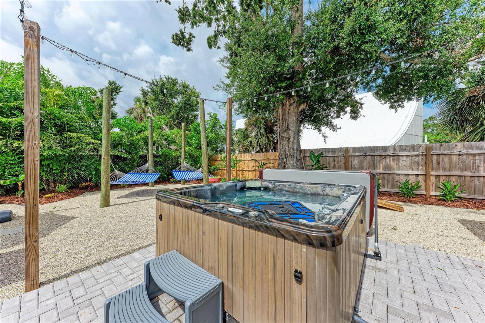 2304 BAHIA VISTA ST — photo 16