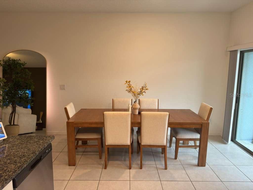 8339 BIRCH HAVEN LN — photo 7