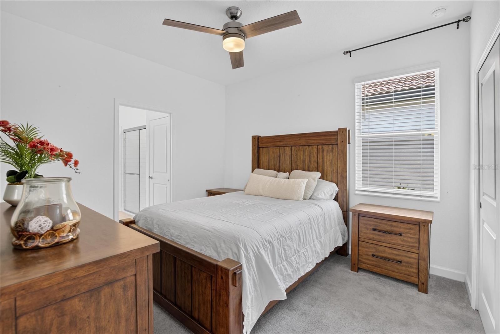5513 LITTLE PATH DR — photo 36