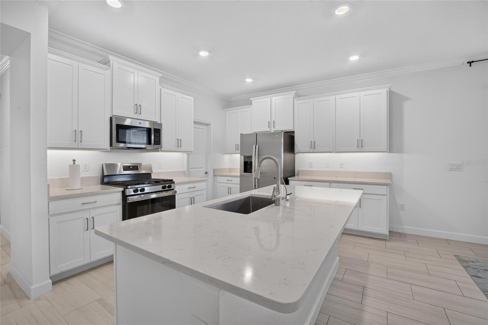 5513 LITTLE PATH DR — photo 10