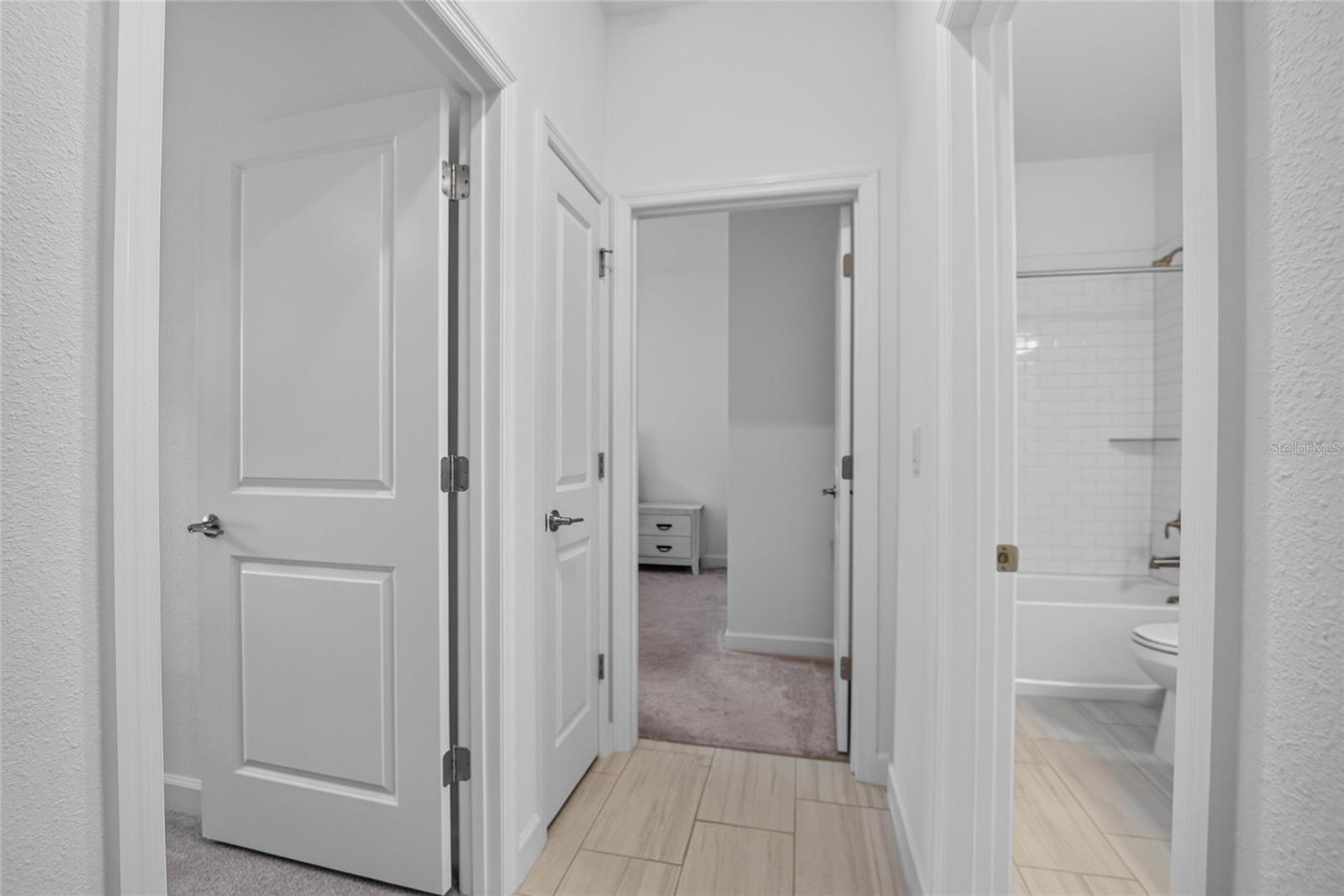 5513 LITTLE PATH DR — photo 44