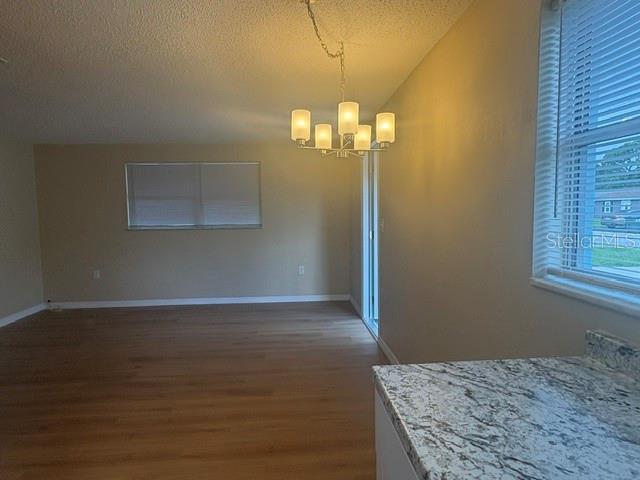 3021 OAKLAWN AVE #A — photo 8