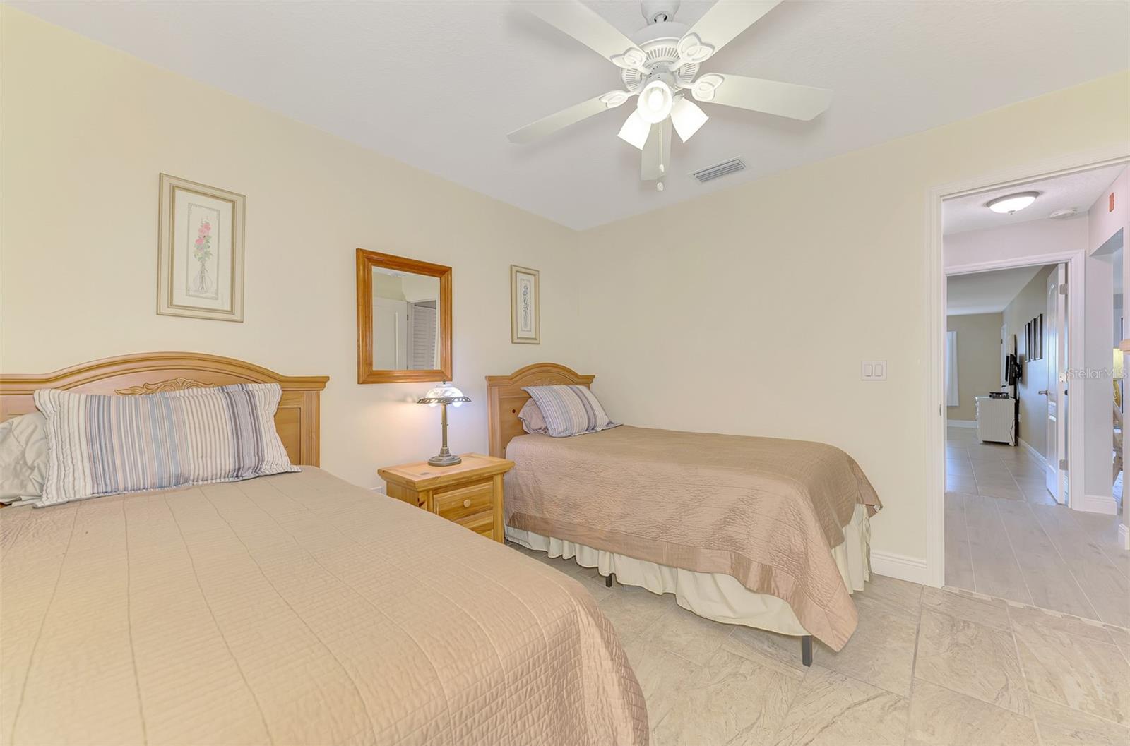 1608 STICKNEY POINT RD #8-107 — photo 35