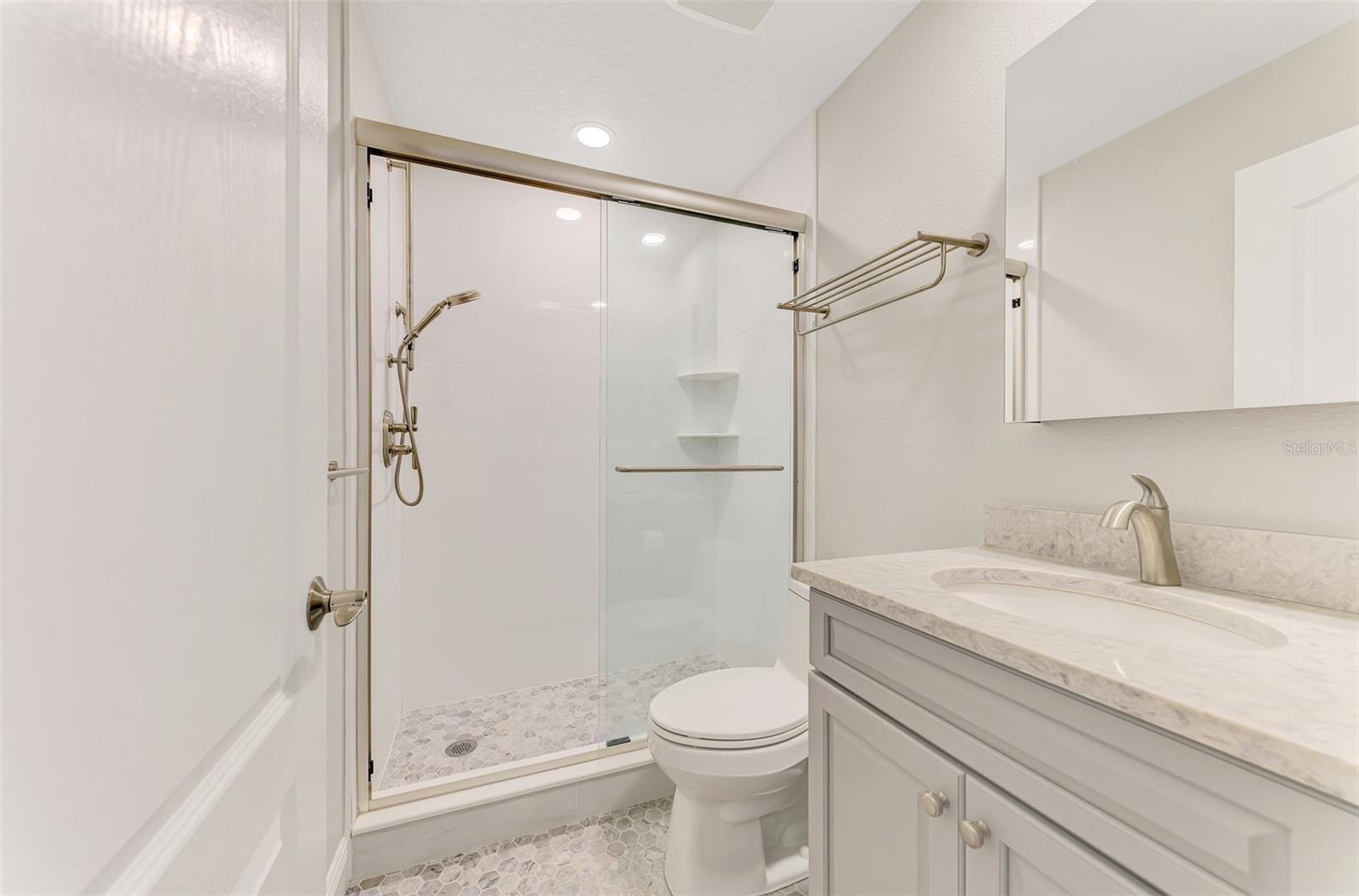 1608 STICKNEY POINT RD #8-107 — photo 37