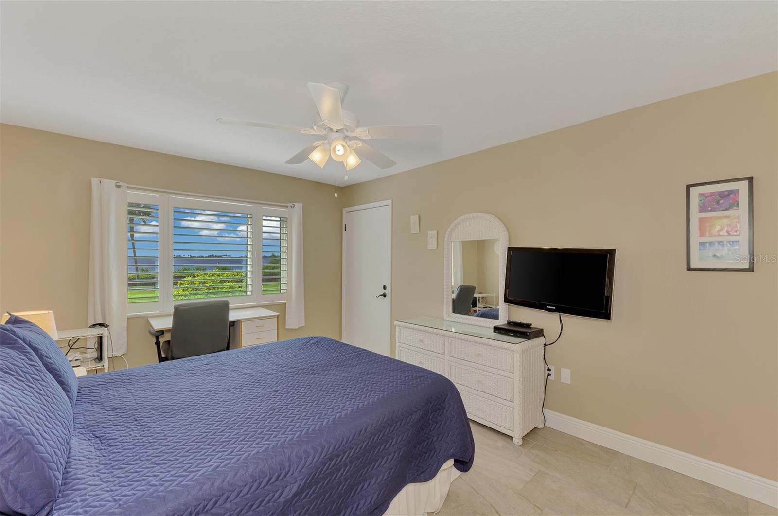 1608 STICKNEY POINT RD #8-107 — photo 29