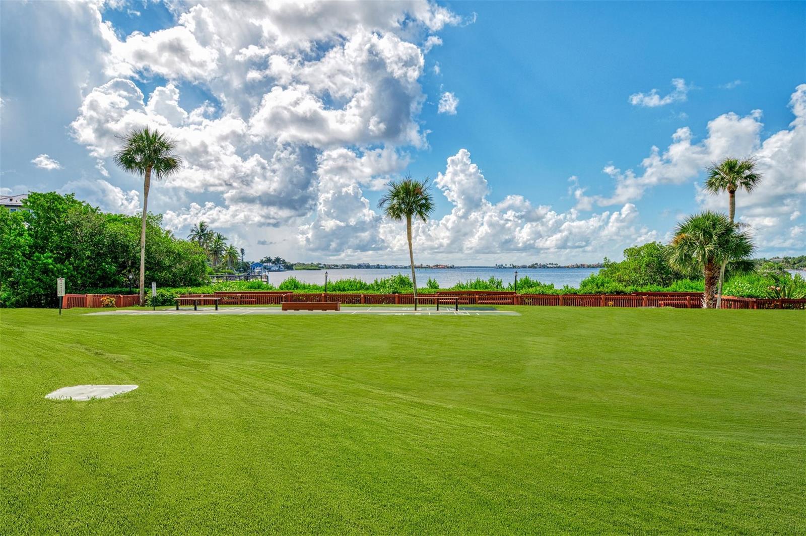 1608 STICKNEY POINT RD #8-107 — photo 42