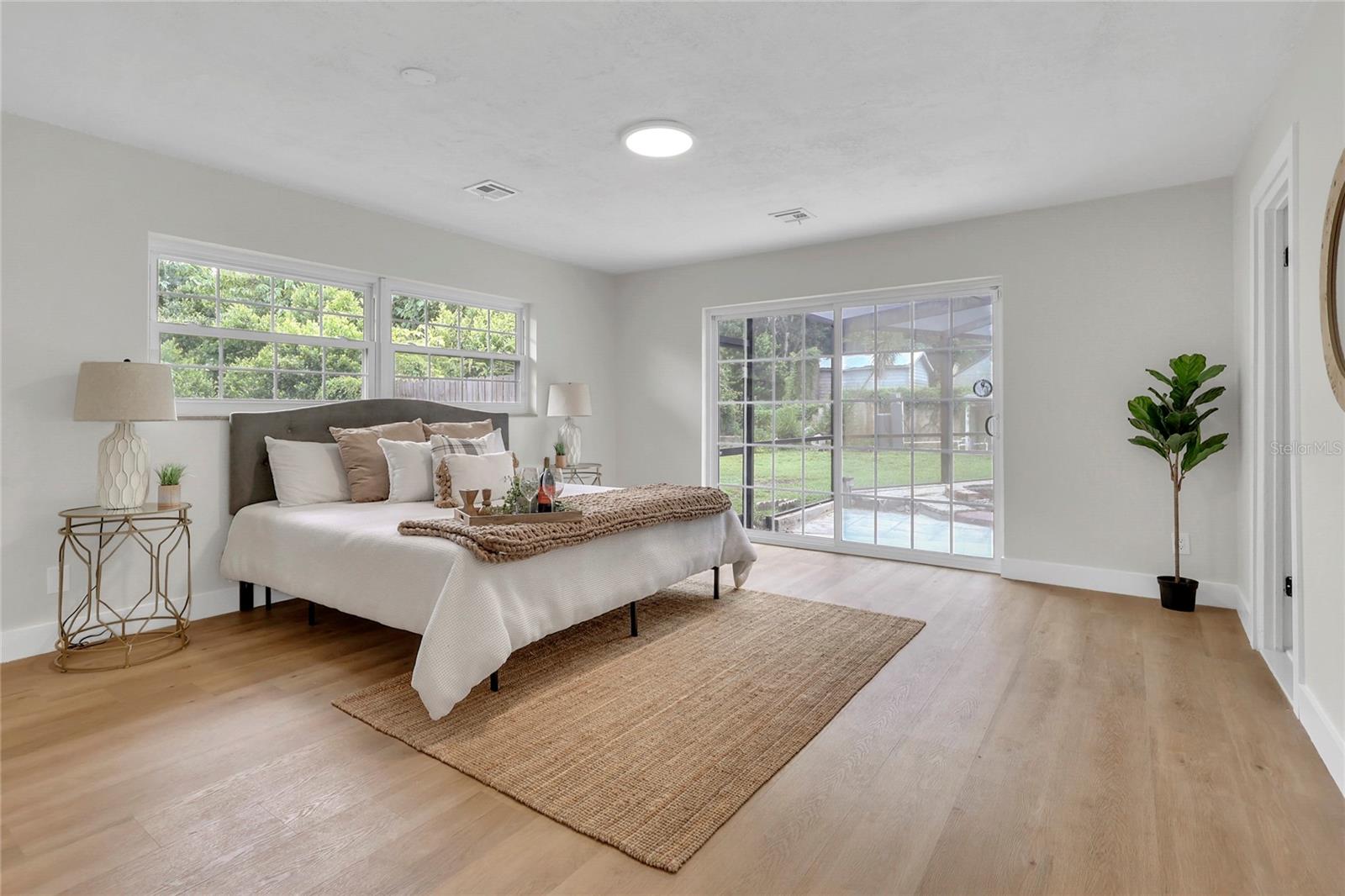 5627 OAKLAND DR — photo 19