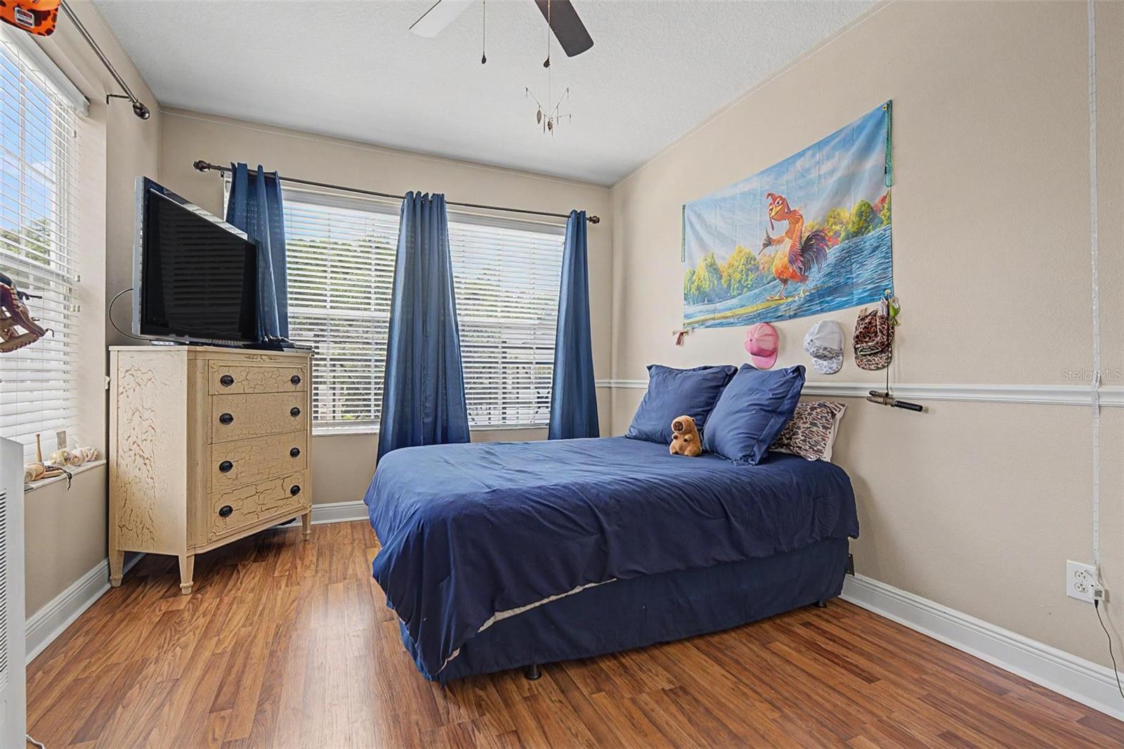 2145 PARK CRESCENT DR — photo 14