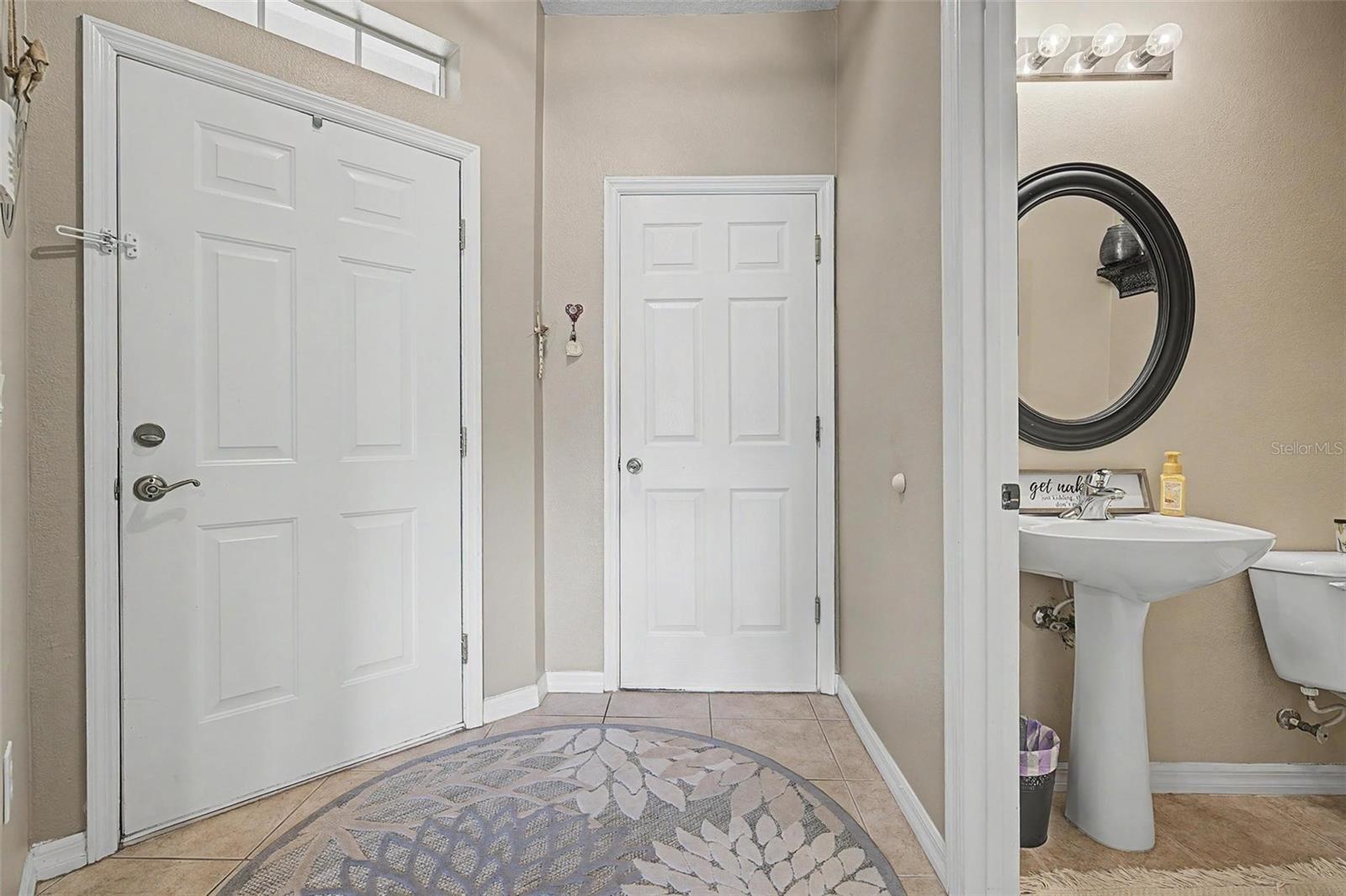 2145 PARK CRESCENT DR — photo 8