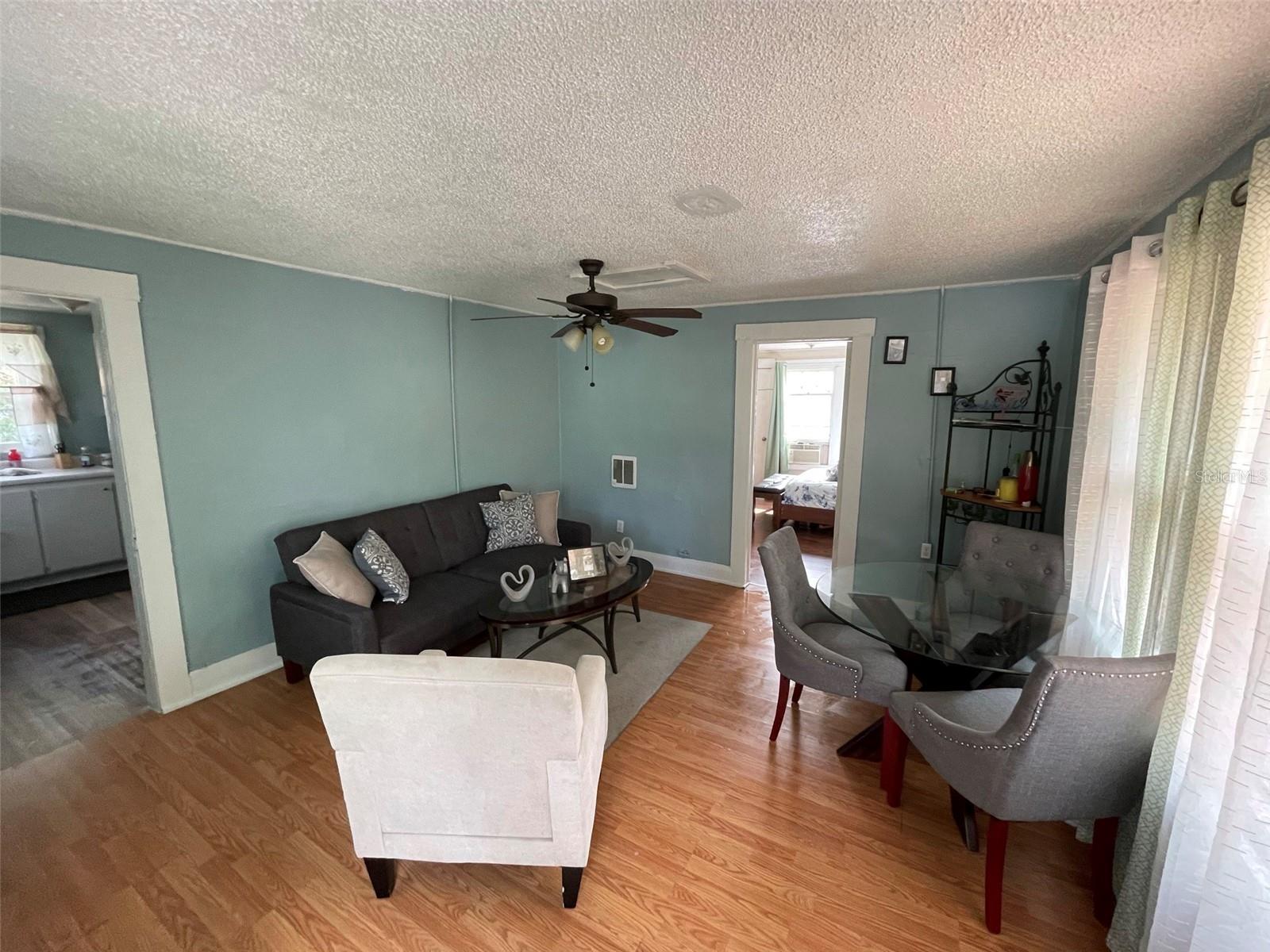 1028 E 17TH AVE — photo 33