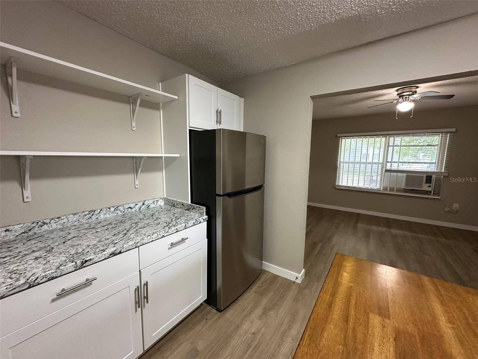 1028 E 17TH AVE — photo 12