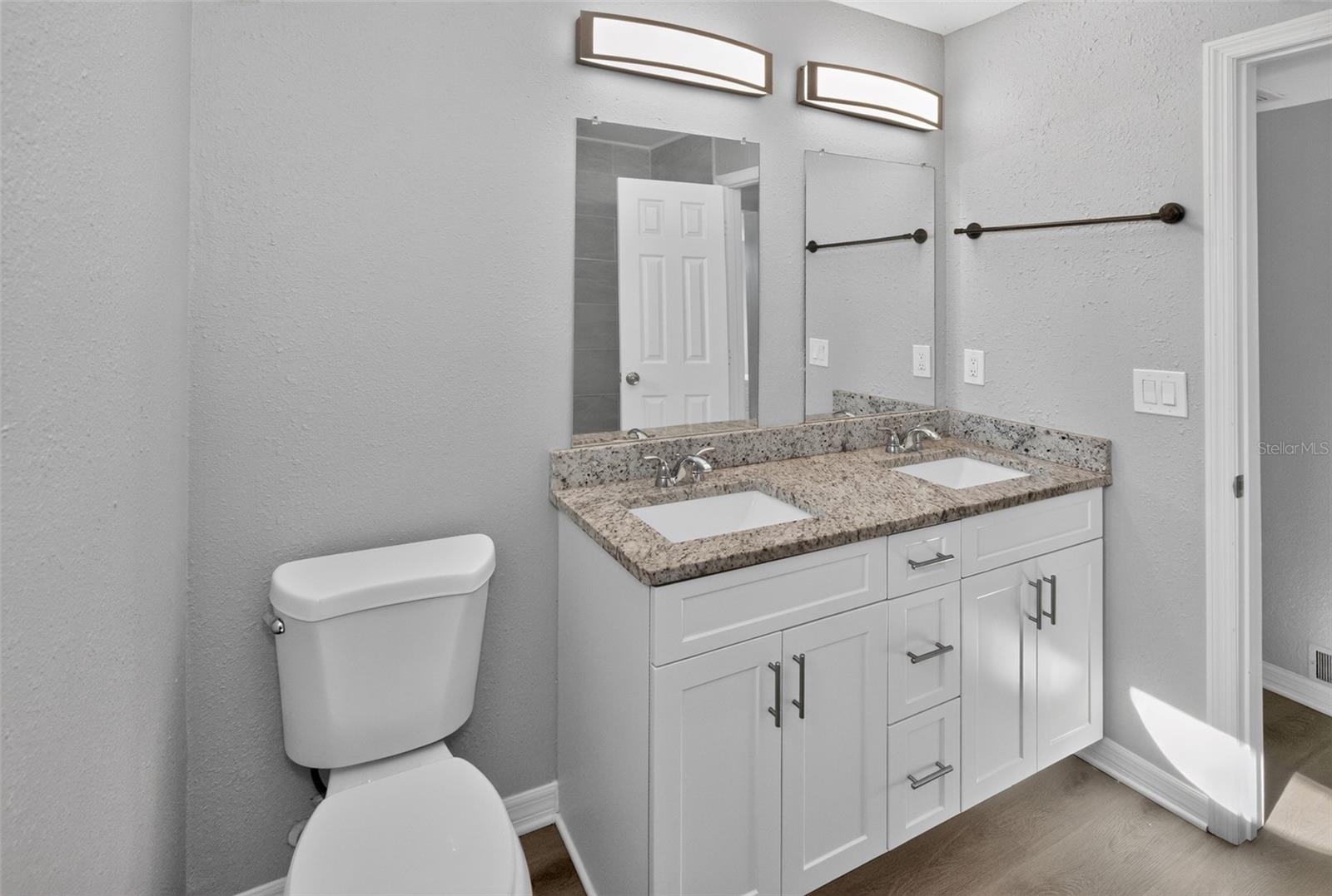 5131 ARAGON WAY S — photo 21