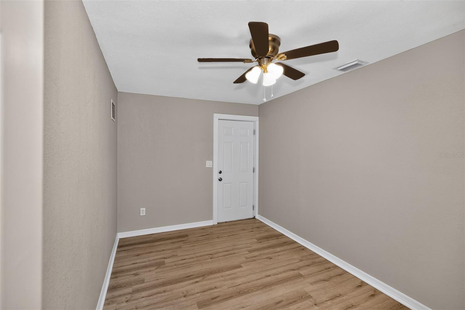 5131 ARAGON WAY S — photo 16