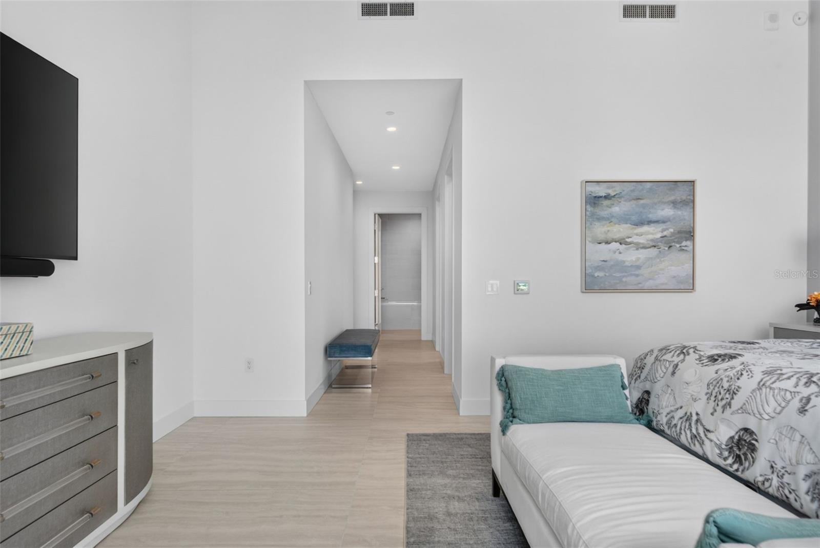 301 QUAY COMMONS #1903 — photo 60