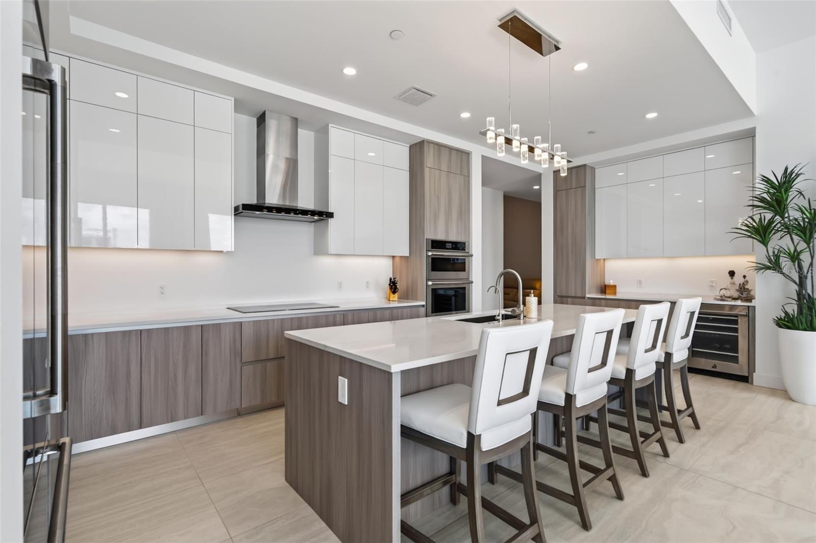 301 QUAY COMMONS #1903 — photo 18