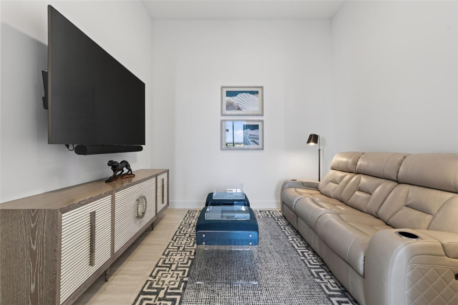 301 QUAY COMMONS #1903 — photo 10