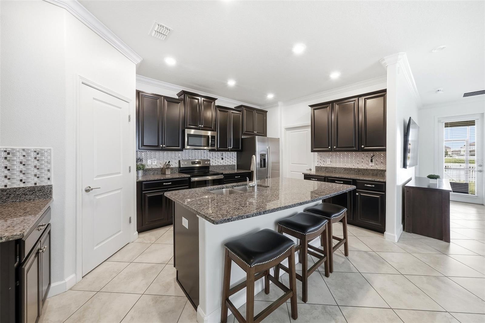 11706 SUNBURST MARBLE RD — photo 4