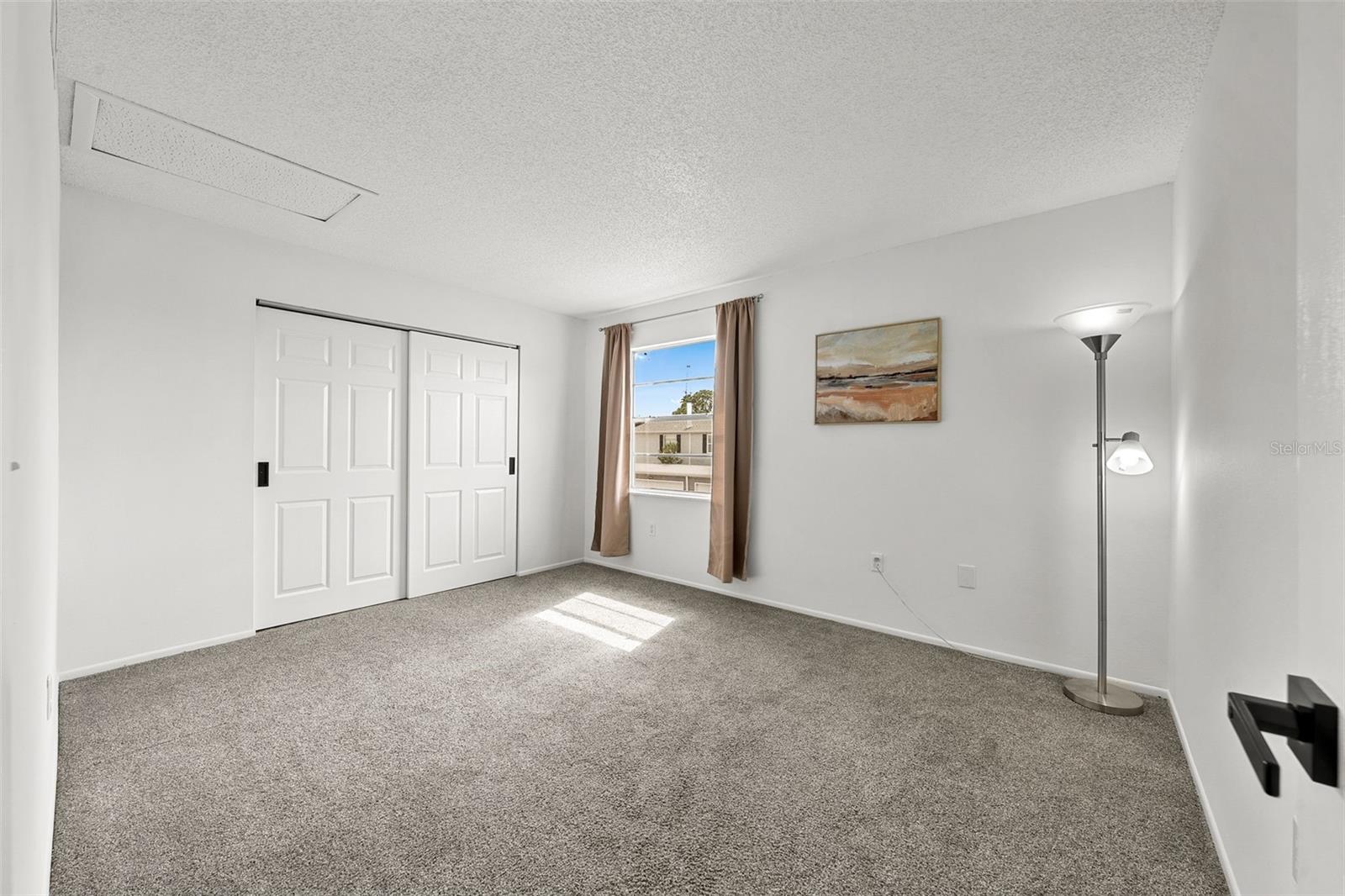 11917 CONGRESSIONAL DR — photo 28