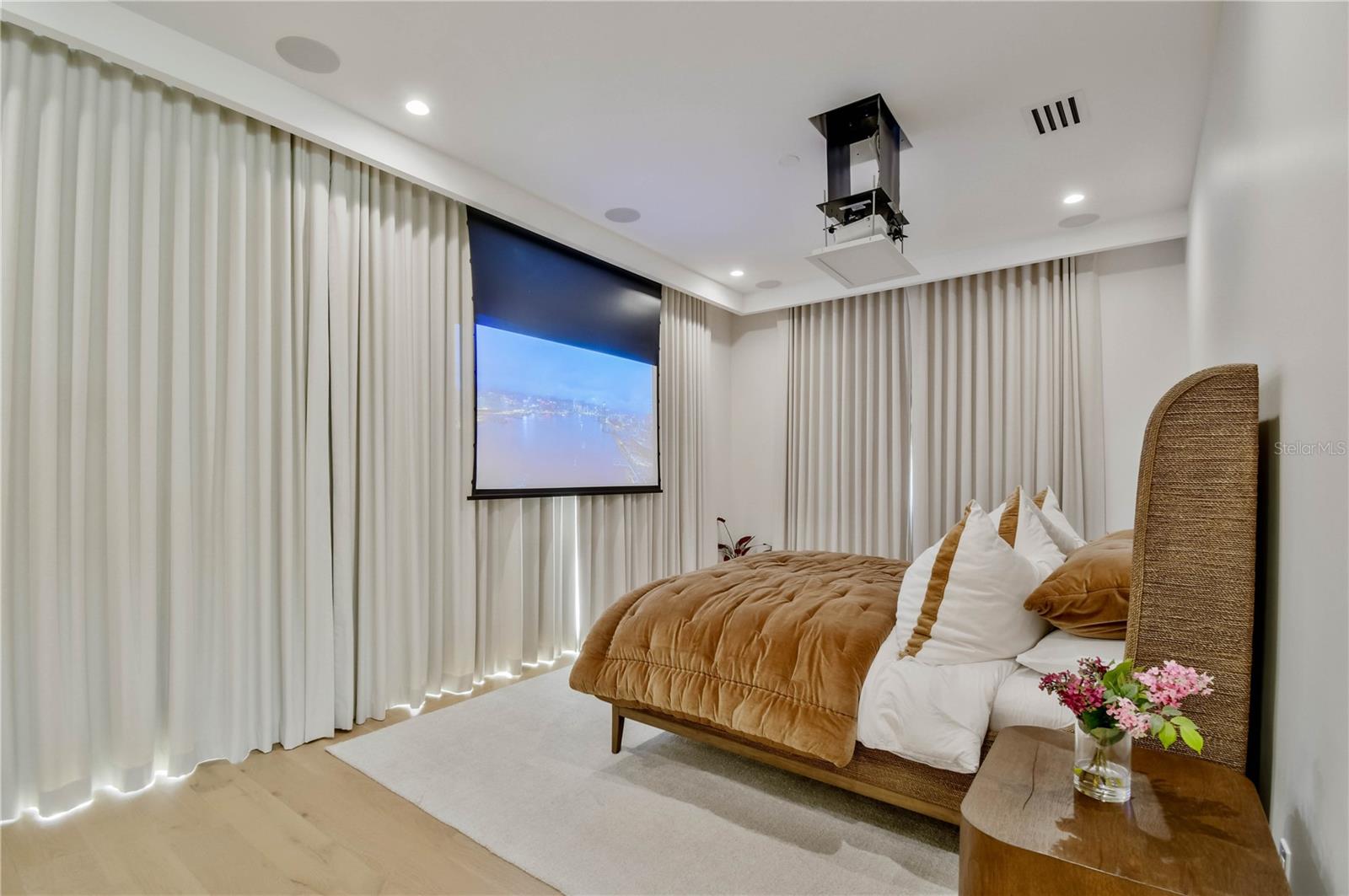 1551 PASADENA DR — photo 33