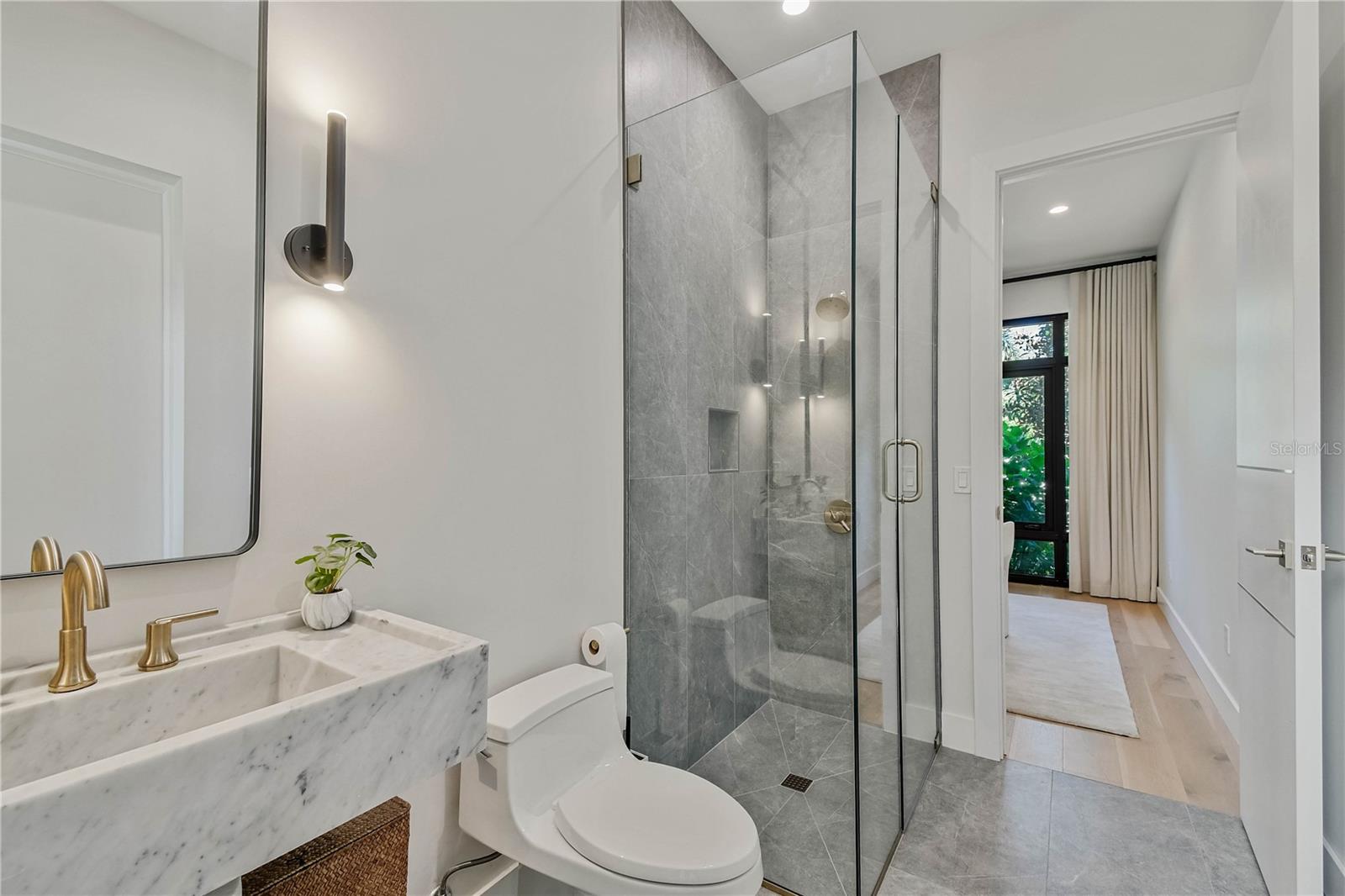 1551 PASADENA DR — photo 16