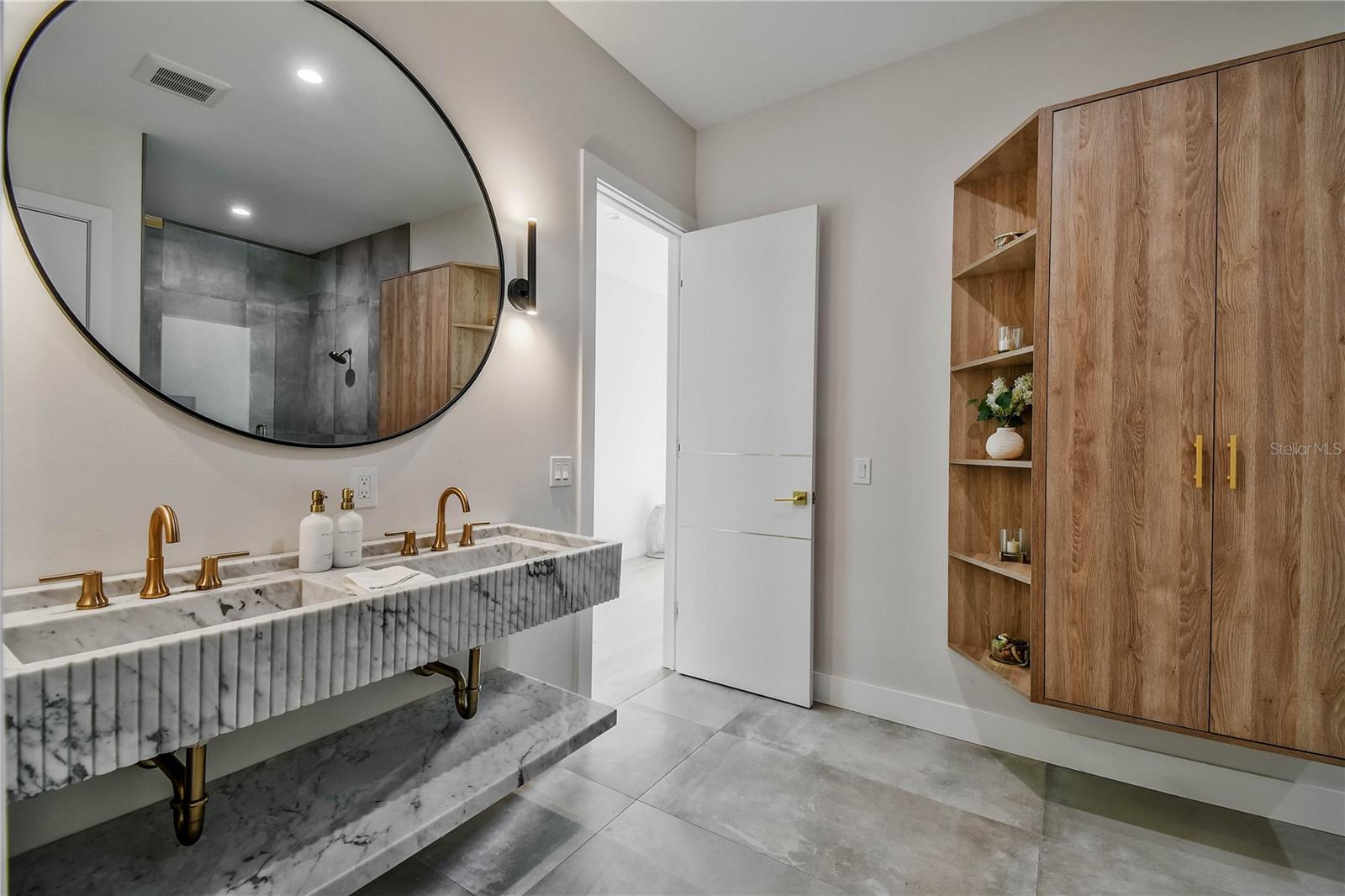 1551 PASADENA DR — photo 39