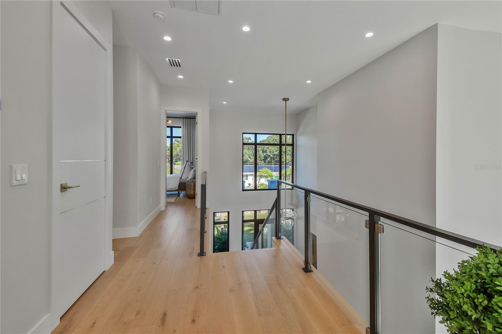 1551 PASADENA DR — photo 31