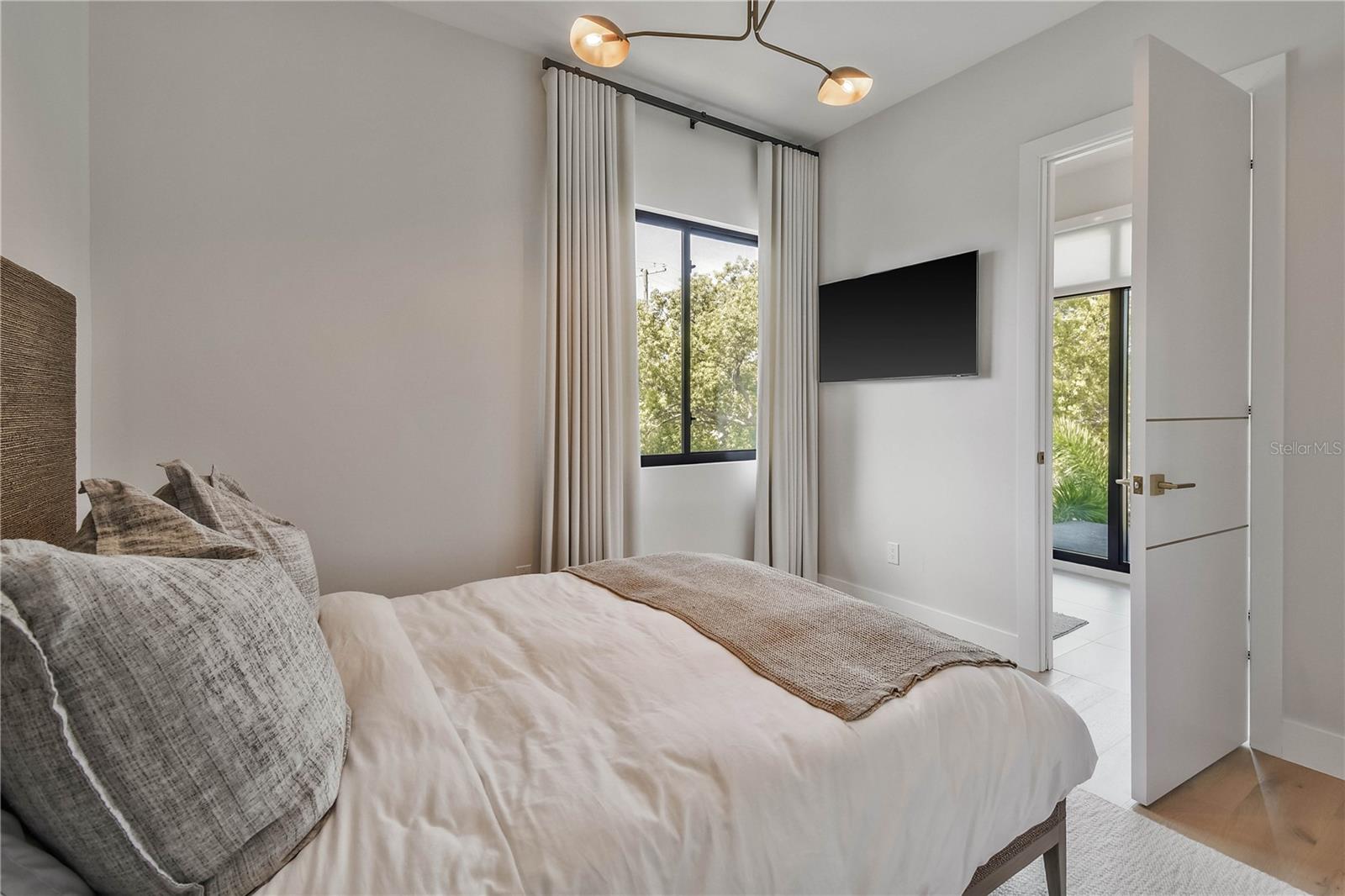 1551 PASADENA DR — photo 48
