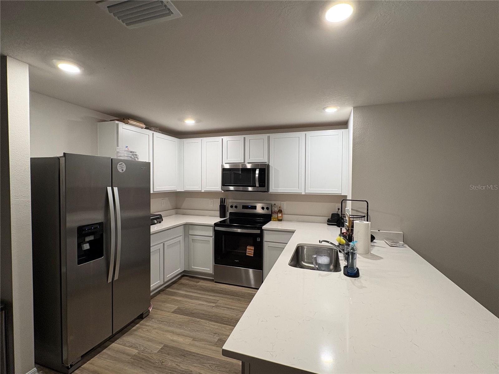 5038 ROCKY COAST PL — photo 9