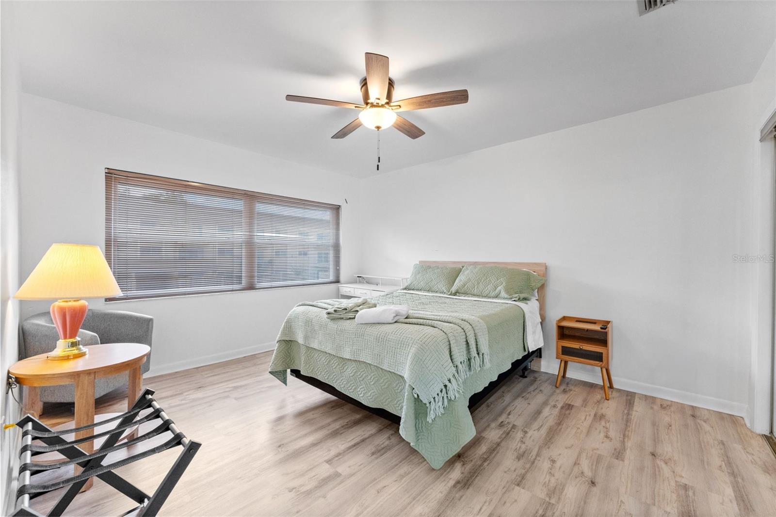 4614 W FIG ST #B — photo 15