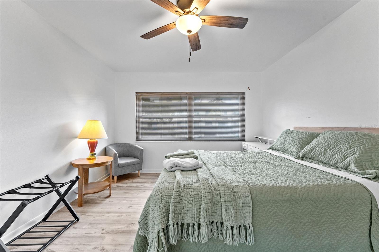 4614 W FIG ST #B — photo 17