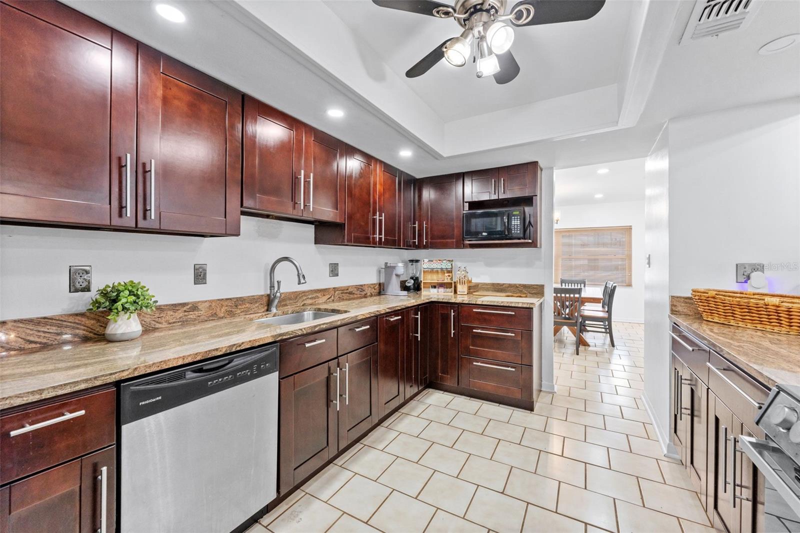 4614 W FIG ST #B — photo 12