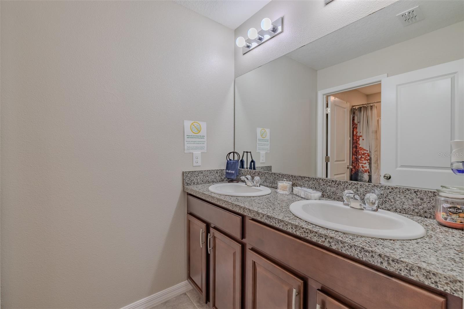 16712 MYRTLE SAND DR — photo 43