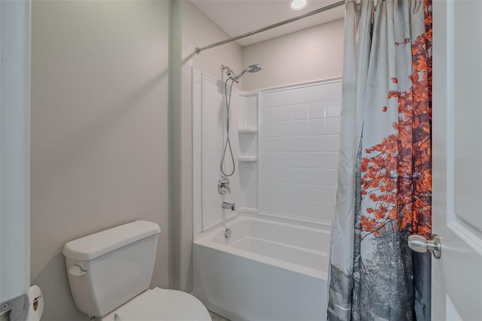 16712 MYRTLE SAND DR — photo 44