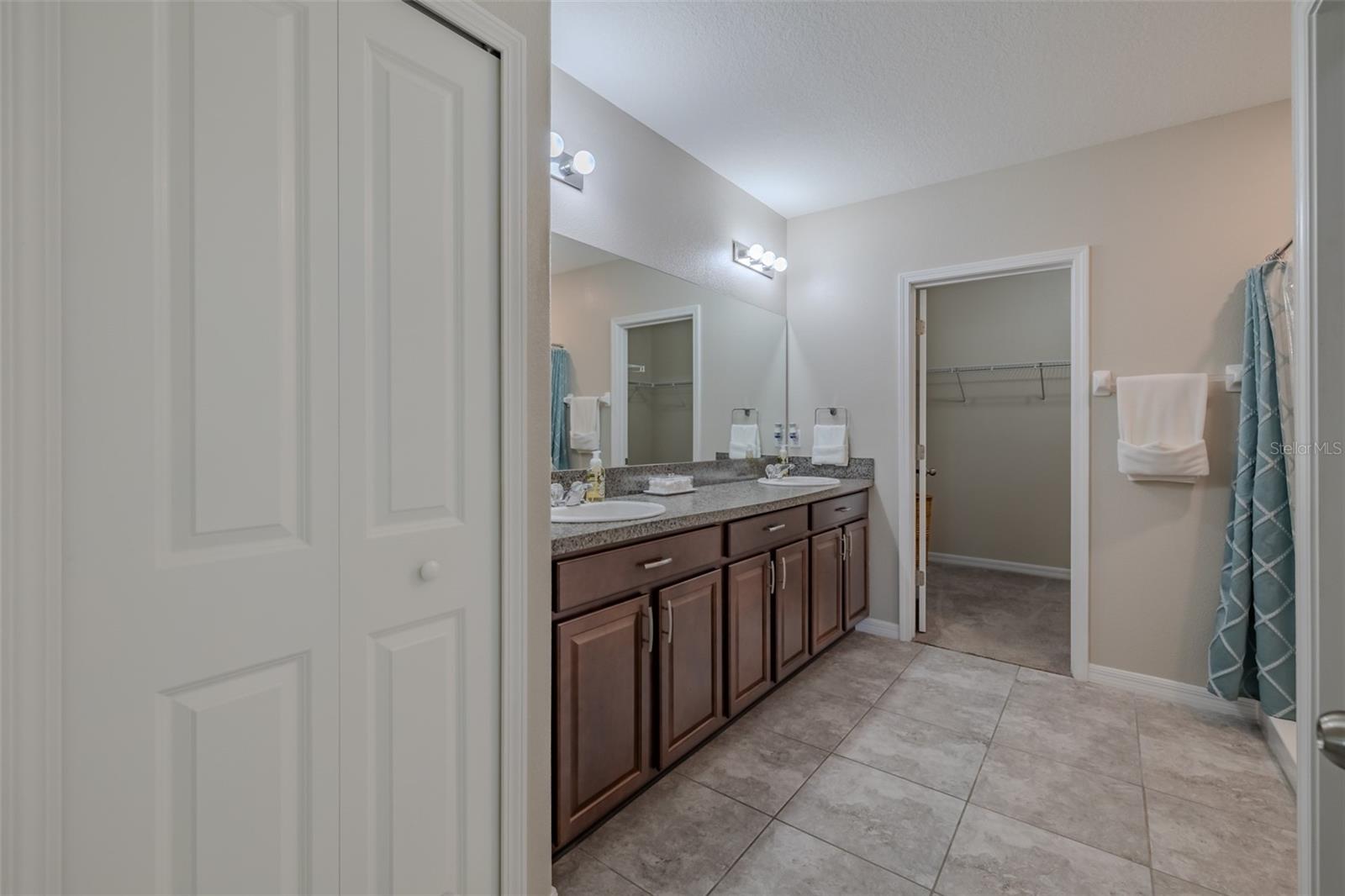 16712 MYRTLE SAND DR — photo 25