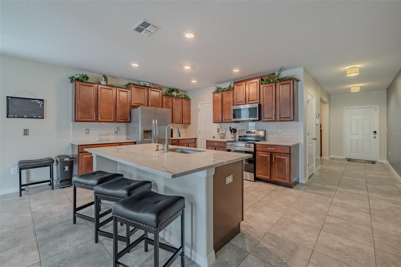 16712 MYRTLE SAND DR — photo 8