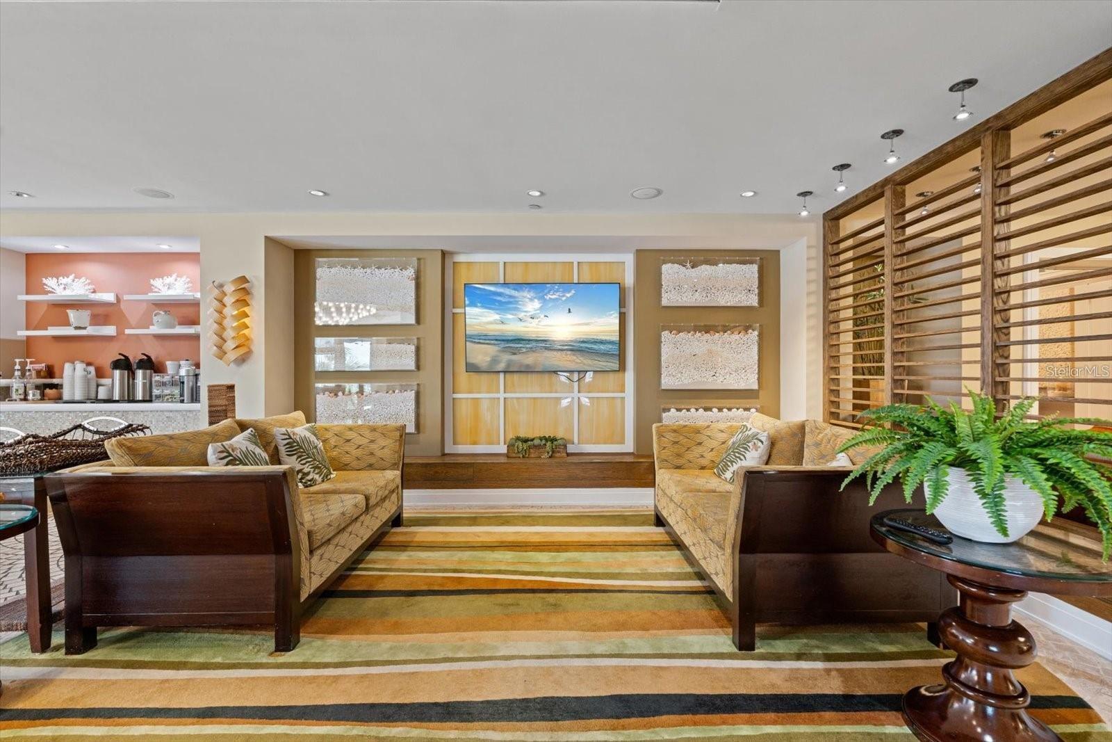 915 SEASIDE DR #405, WEEKS 22-23 — photo 44