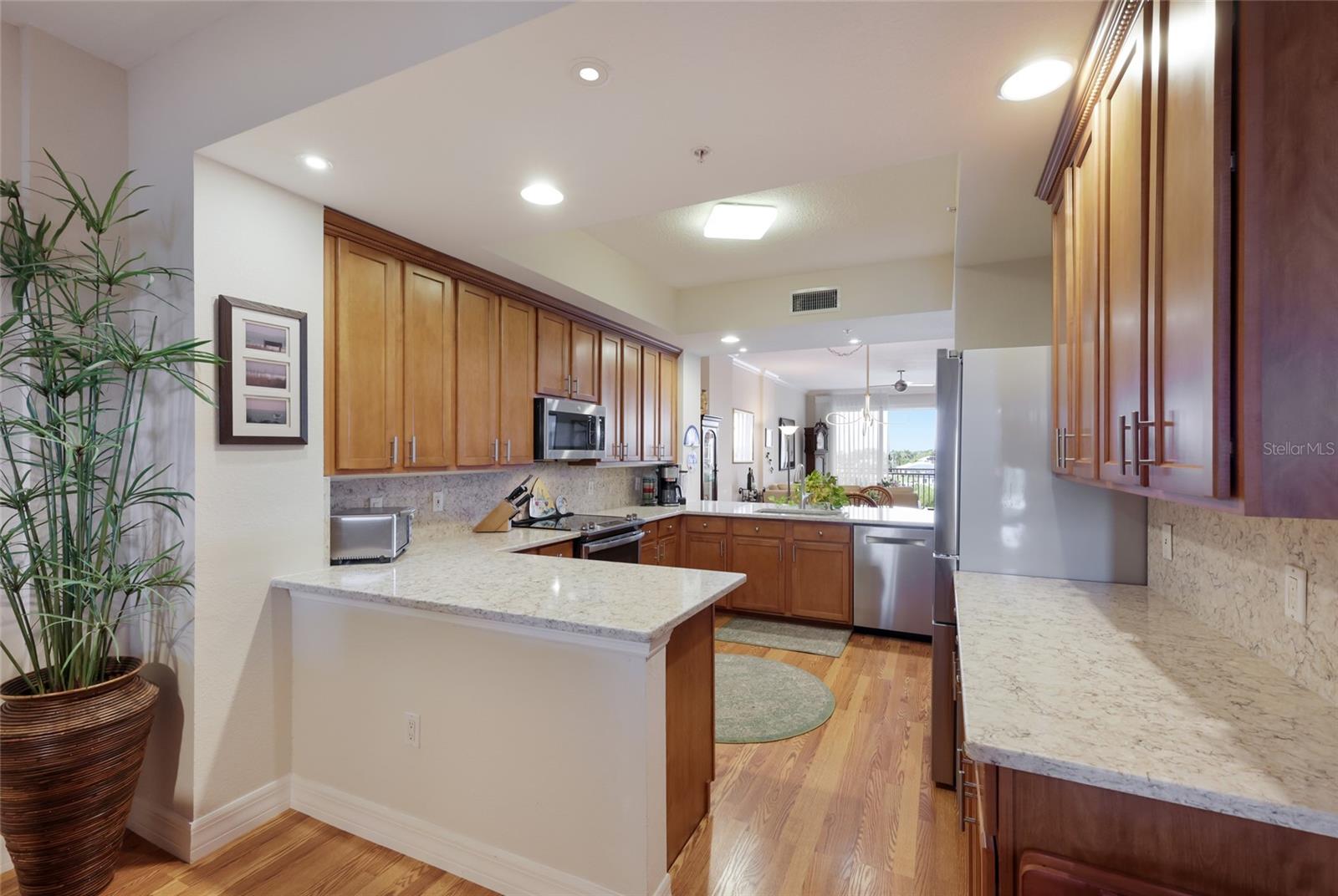 5100 JESSIE HARBOR DR #404 — photo 8