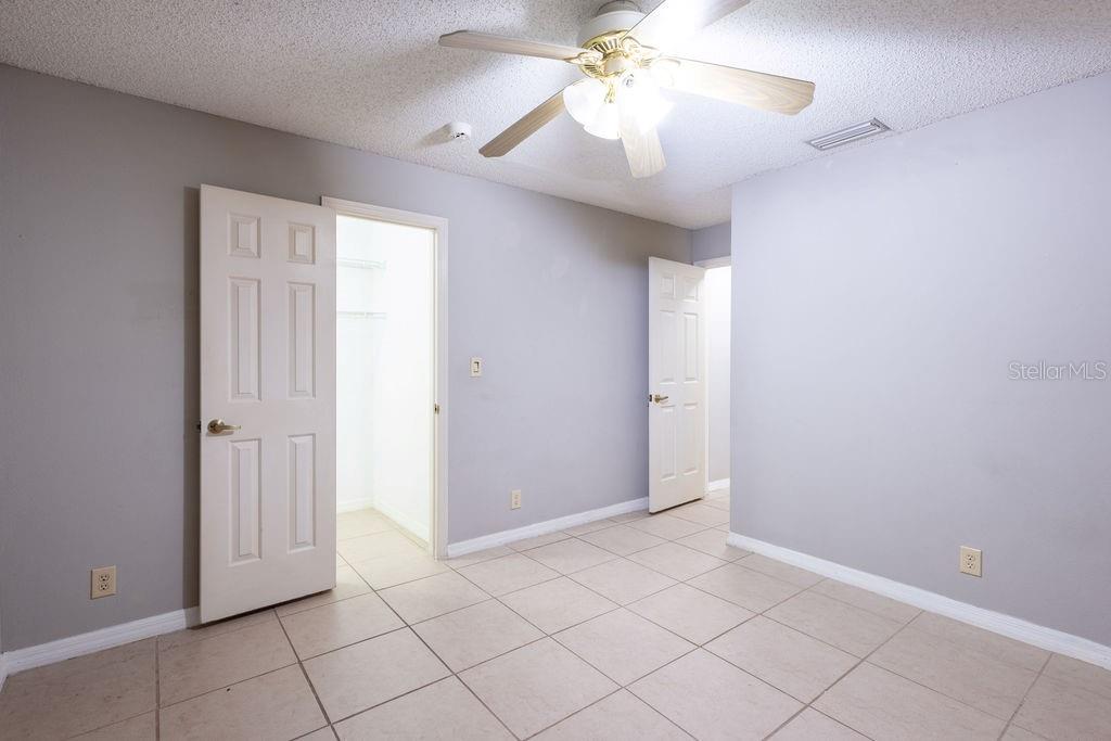 1570 S BISCAYNE DR — photo 20