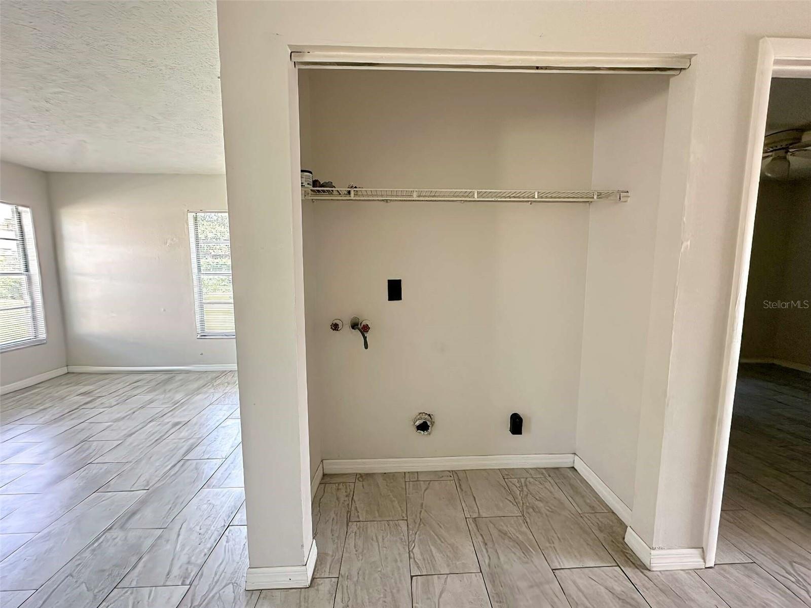 2906 E 22ND AVE — photo 10