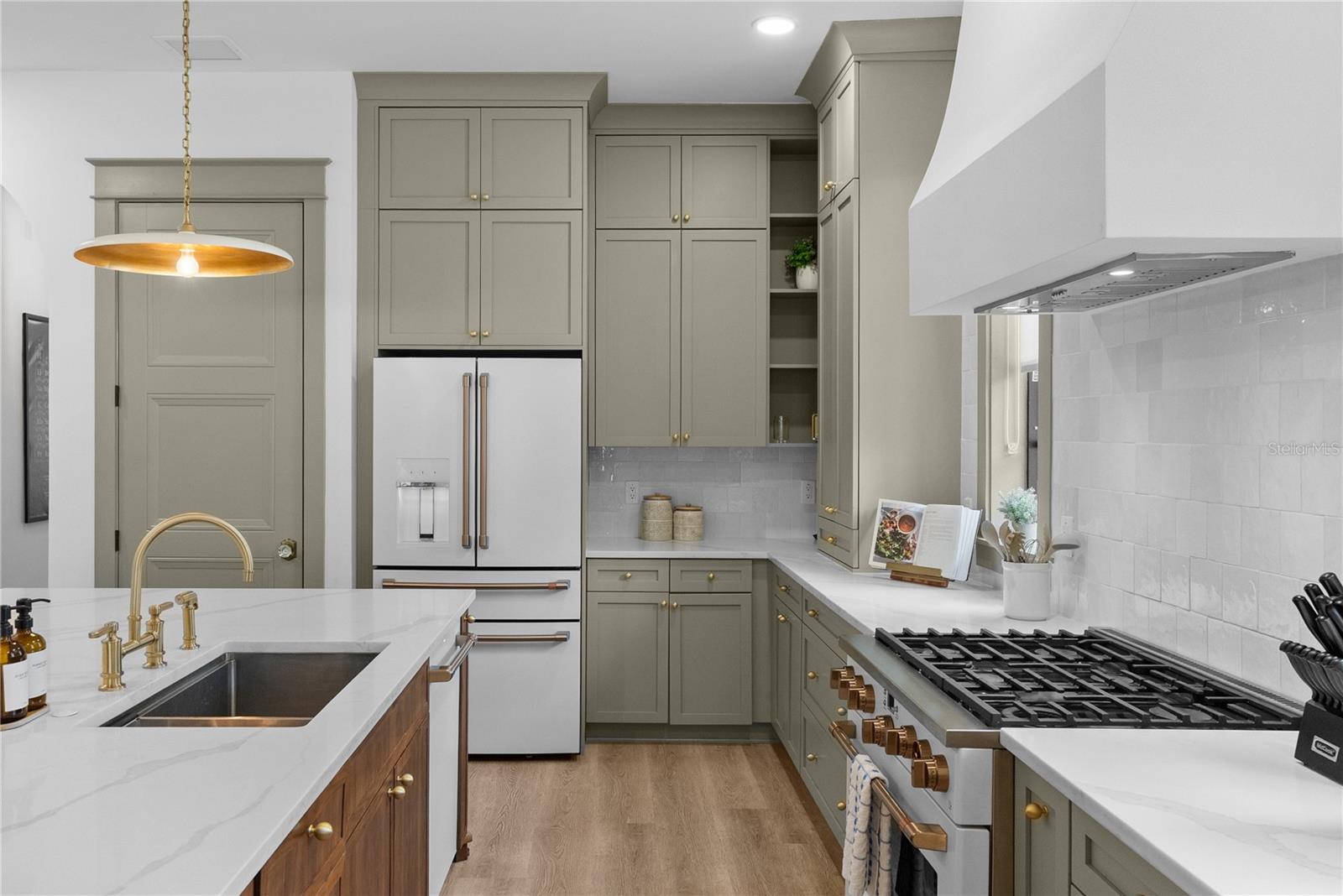 417 W ROSS AVE #2 — photo 6
