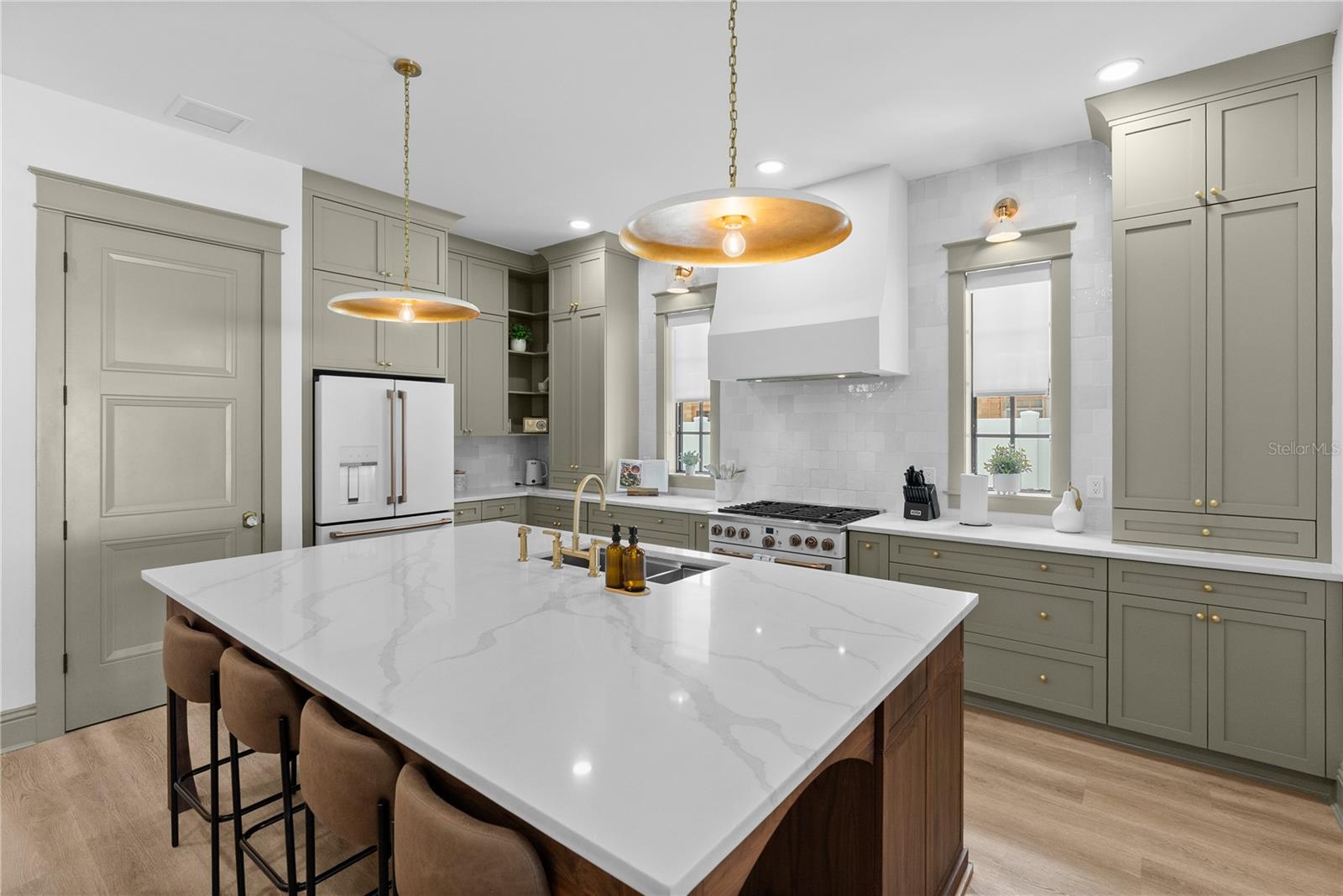 417 W ROSS AVE #2 — photo 12