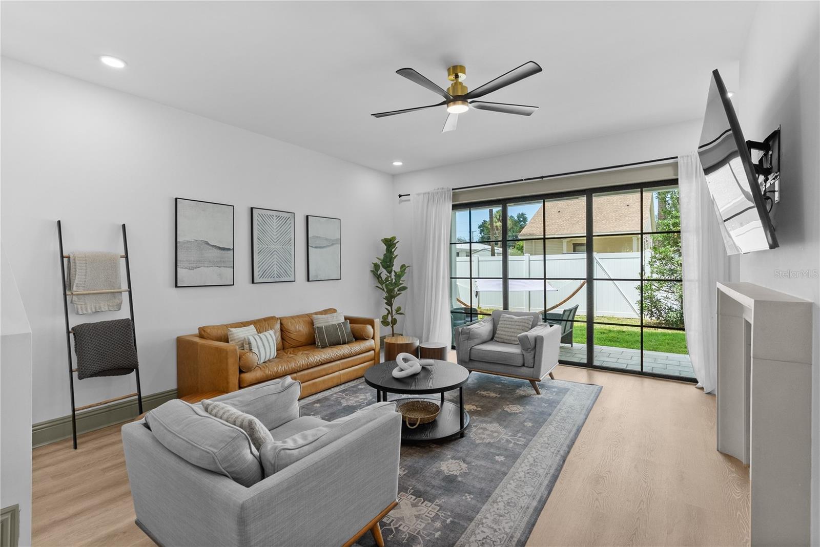 417 W ROSS AVE #2 — photo 7