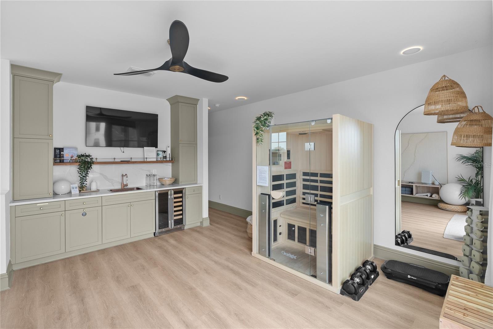 417 W ROSS AVE #2 — photo 39