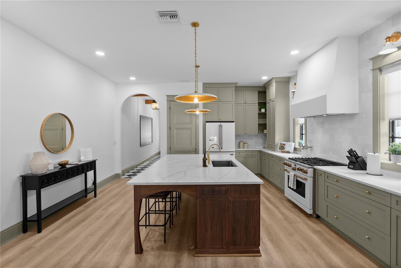 417 W ROSS AVE #2 — photo 11