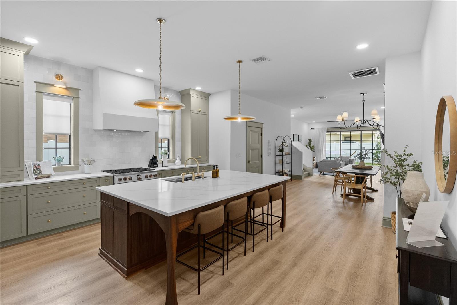 417 W ROSS AVE #2 — photo 9
